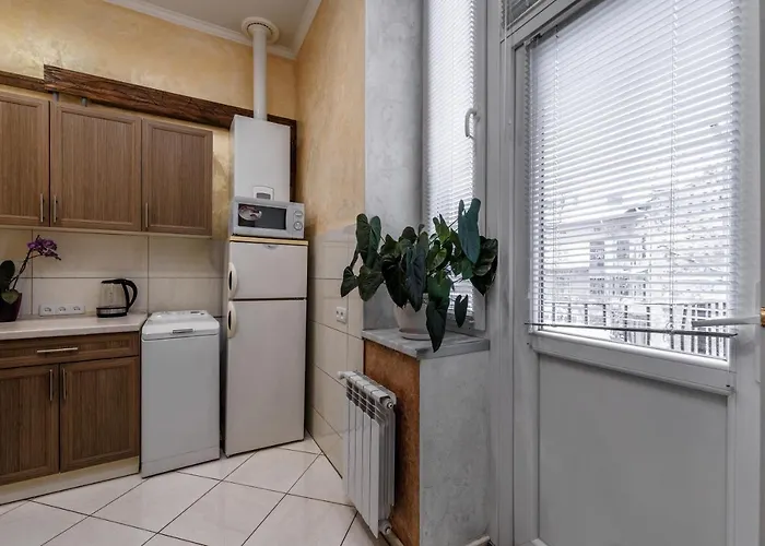 Apartment Polytehnichna Str. *